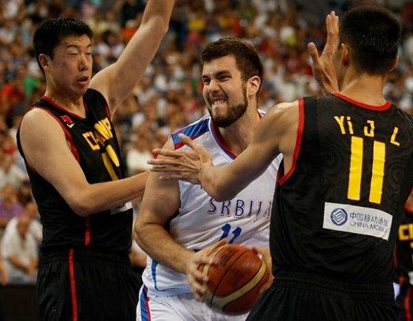 中国男篮vs塞尔维亚球迷视角