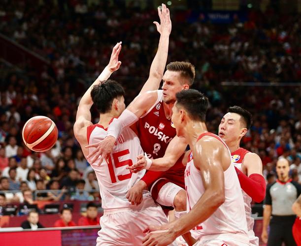 中国vs波兰男篮在线直播直播