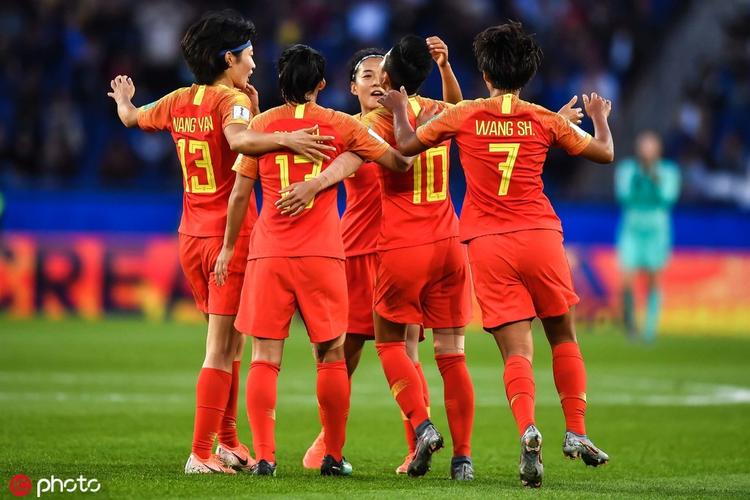 女足中国vs意大利女足