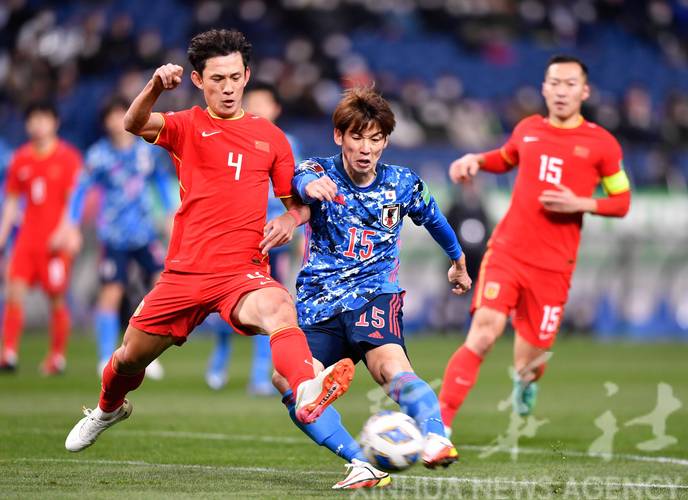 世预赛中国vs日本首回合的相关图片