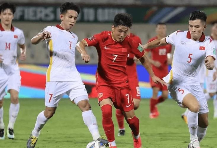 中国vs越南足球在哪里踢的相关图片