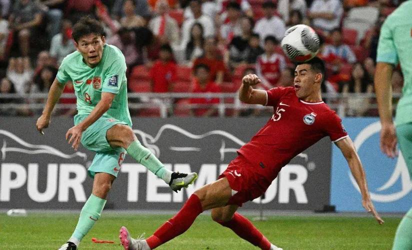 中国国足vs新加坡交手记录的相关图片