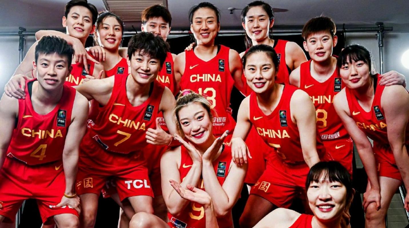 中国女篮vs韩国韩国解说的相关图片