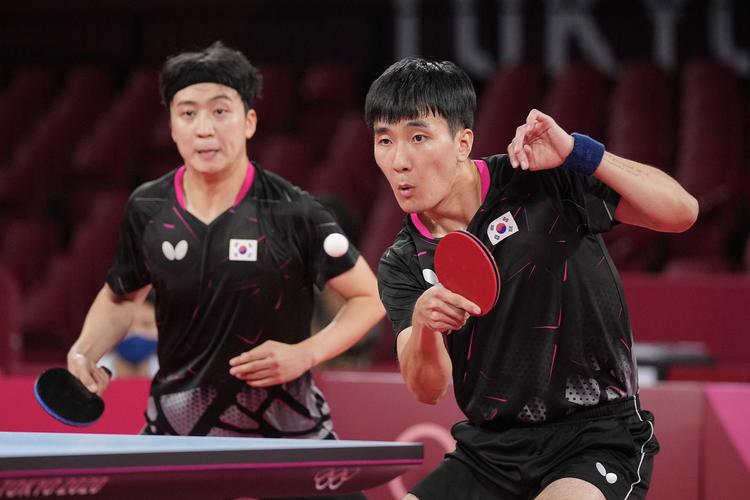 日本队vs韩国乒乓实况的相关图片